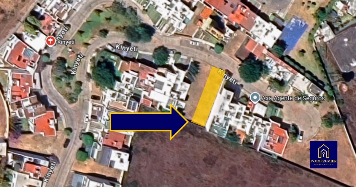 Vista aérea del terreno en venta en Jardines del Paraíso Altozano, Morelia, mostrando la ubicación del lote dentro del fraccionamiento.